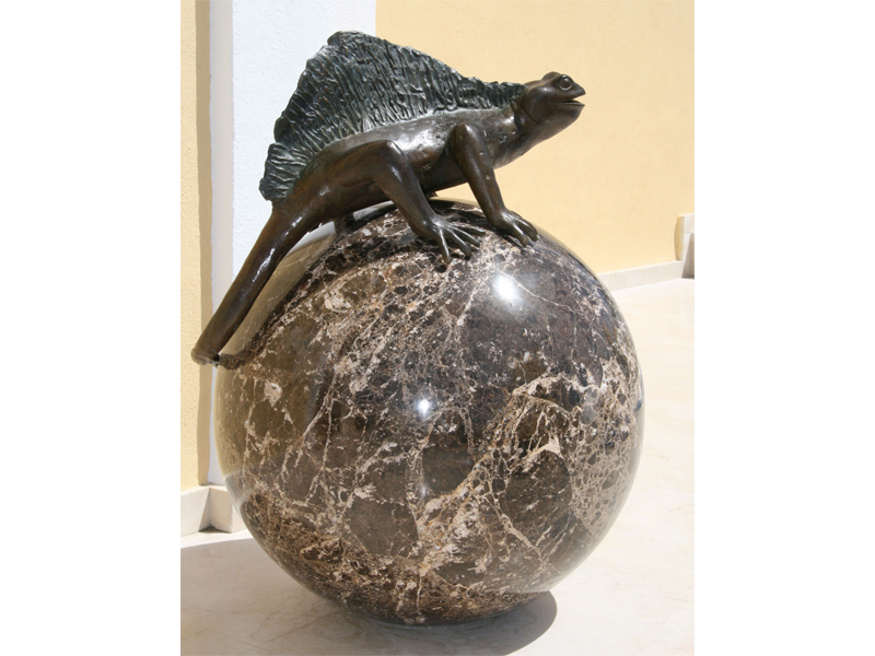 | SALAMANDER | W60 X D60 X H100 cm bronze and marble Maron Imperial 